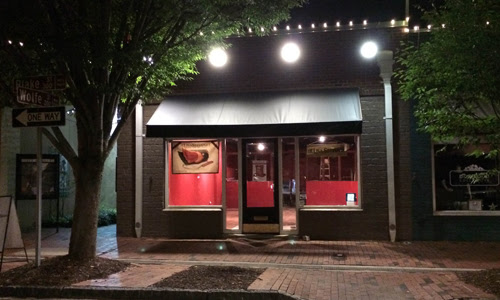 Lisa Stewart Designs new storefront in City Market