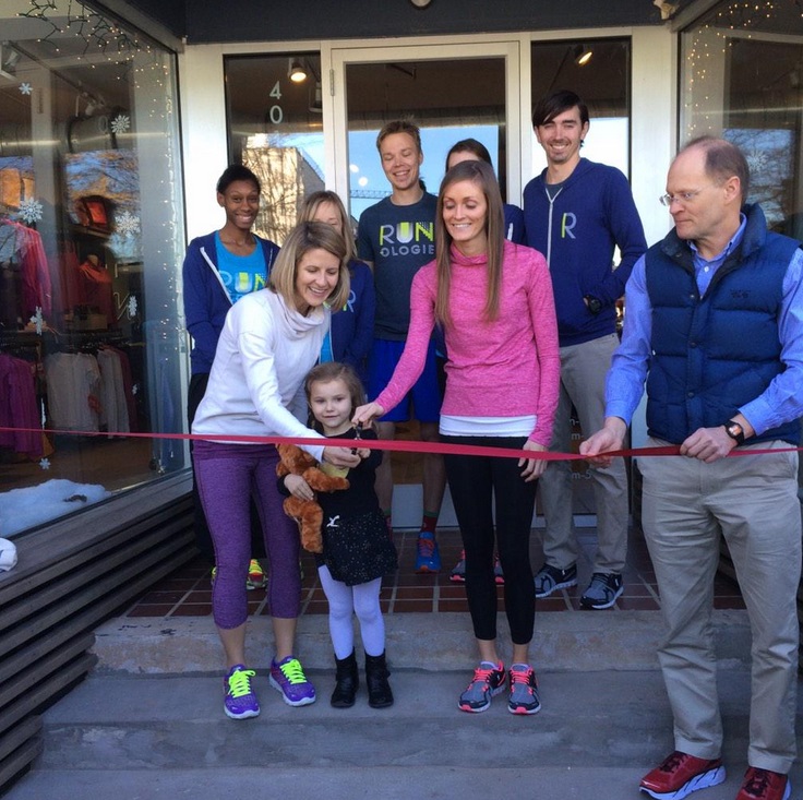 Runologie ribbon cutting